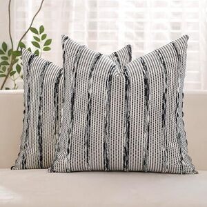 Set of 2 Navy and Cream Pillow Covers 20 x 20